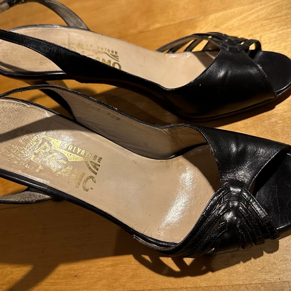 Vintage Salvatore Ferragamo Slingback Sandals